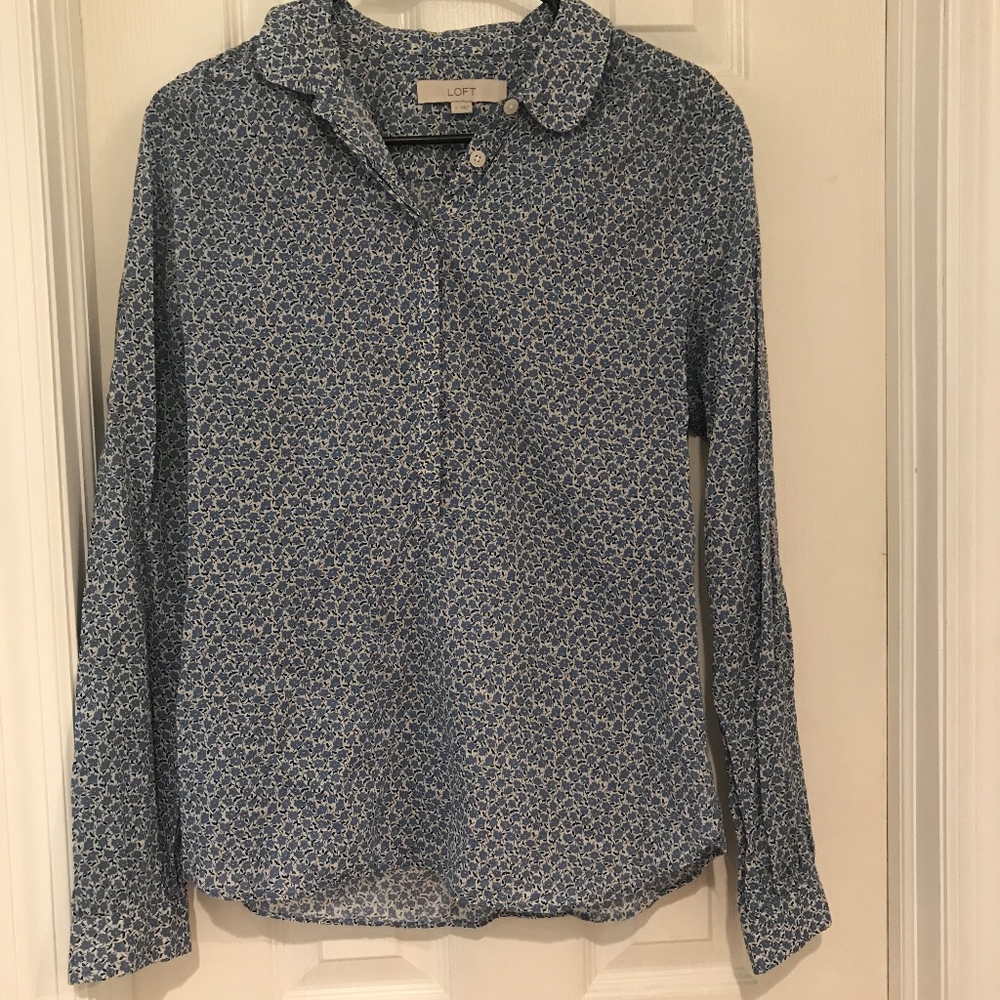LOFT Floral Henley